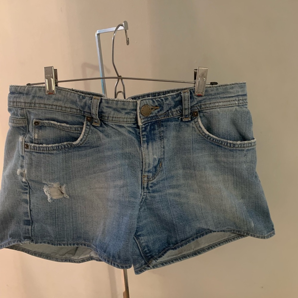 Zara Womans Premium Collection Aged Denim Shorts Size 8